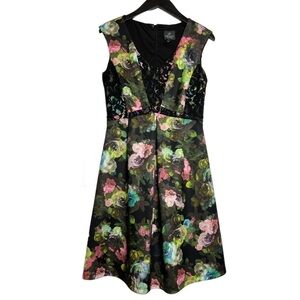 Adrianna Papell Floral Dress With Lace Size 6